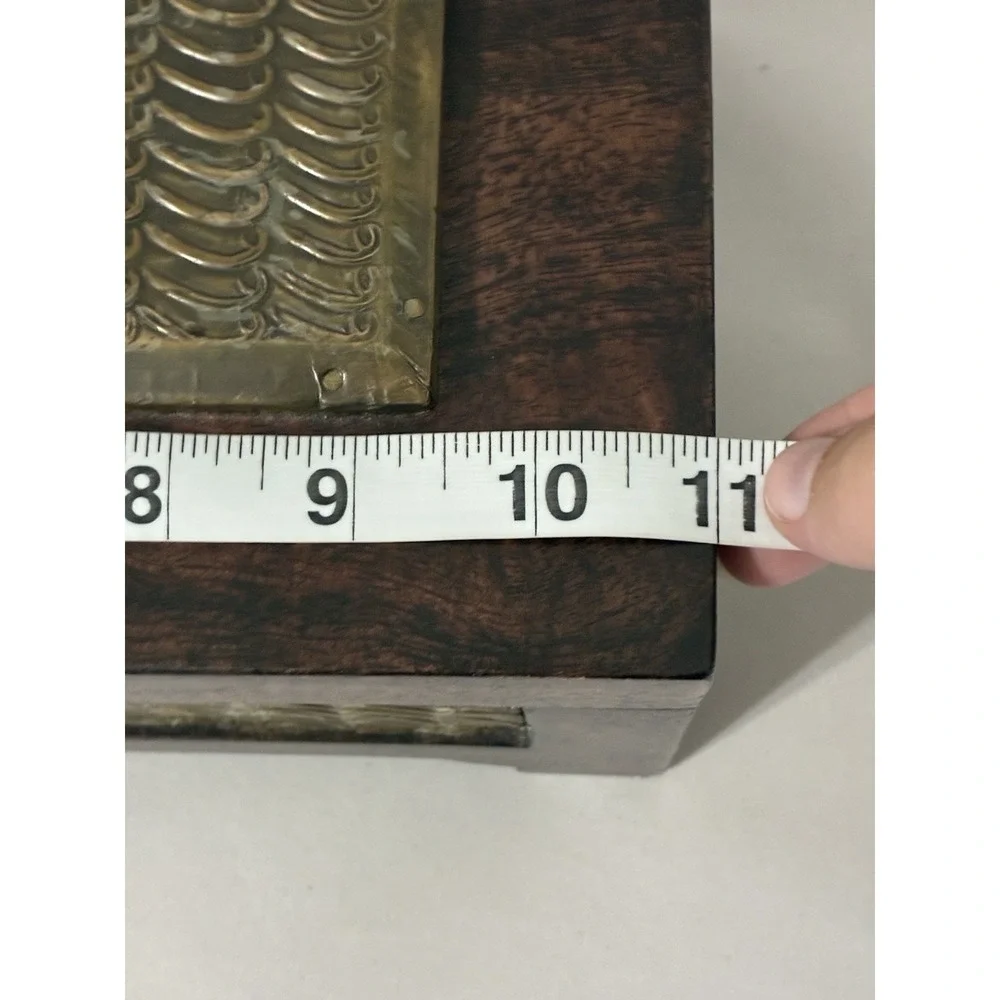 Pier One Wooden Hinged Keepsake Box Dark Wood Tone With Feet And Gold Accent NEW